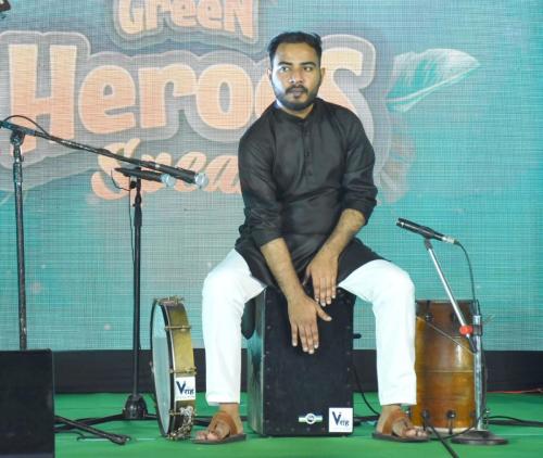 Green Heroes Speak - Music Show (4)